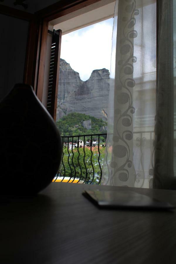 The Balcony Of Meteora The Center Of Kalabaka Apartment Екстериор снимка